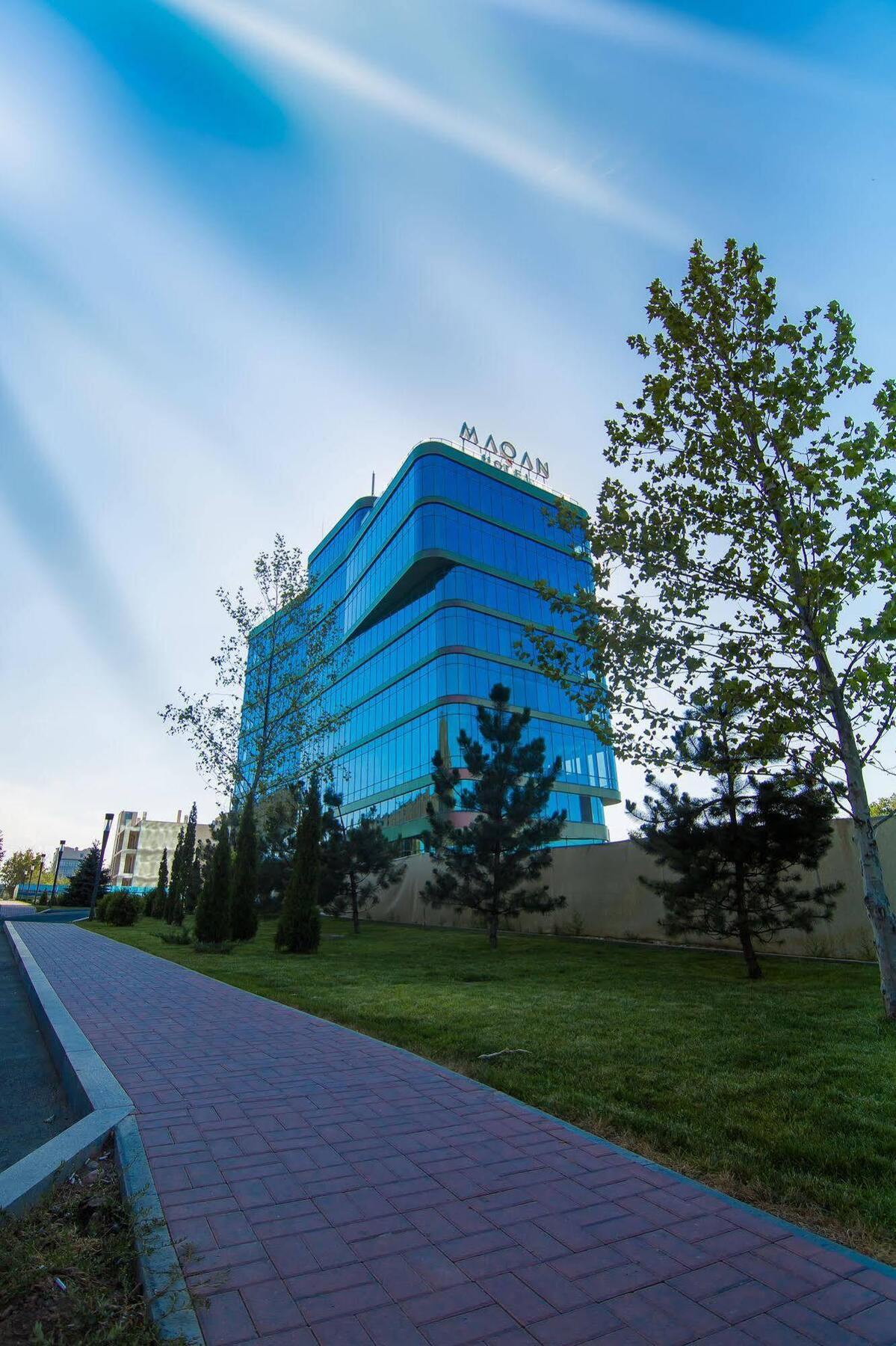 Maqan Hotel Almaty Esterno foto